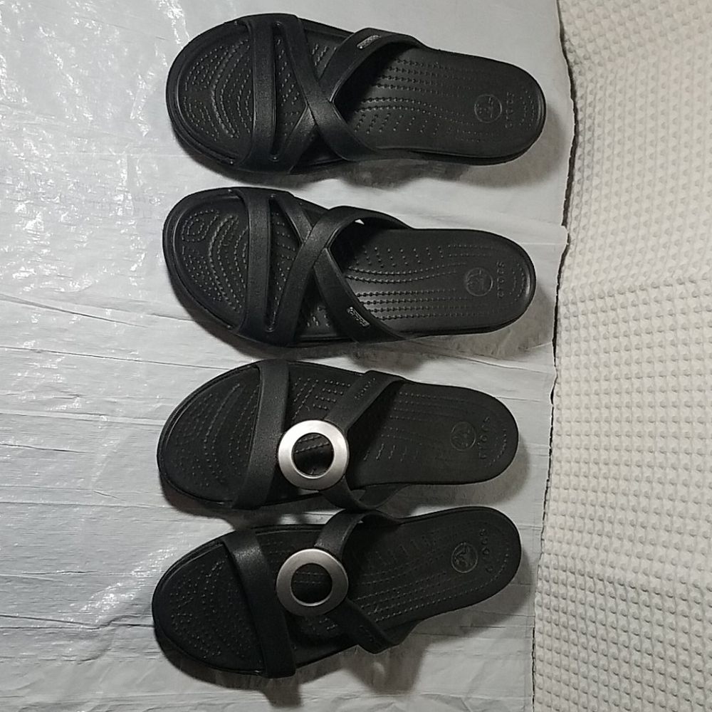 2 pair of Crocs sandals 9 Wide - black